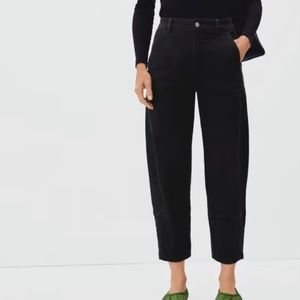Everlane black utility barrel pant size 4 NWT